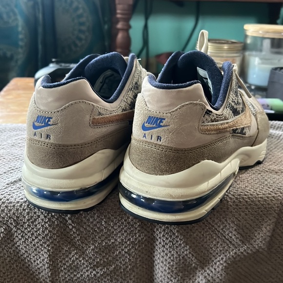 Nike Air Max 94 Snakeskin Blue Print. at8439-001 - Picture 2 of 5